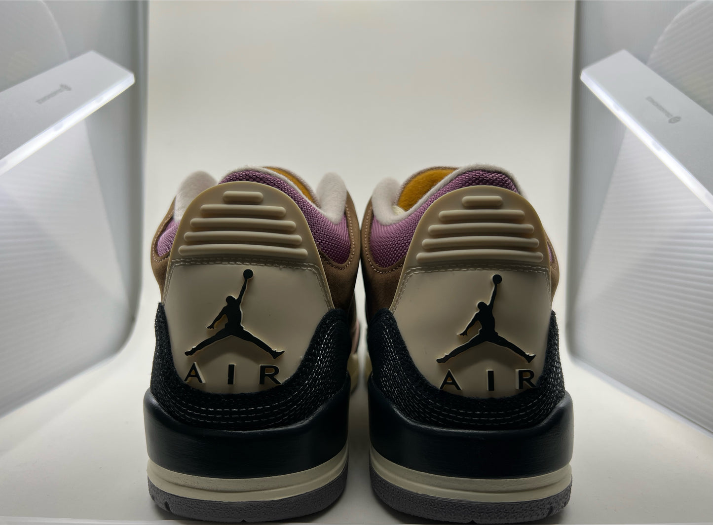 Air Jordan 3 Retro SE